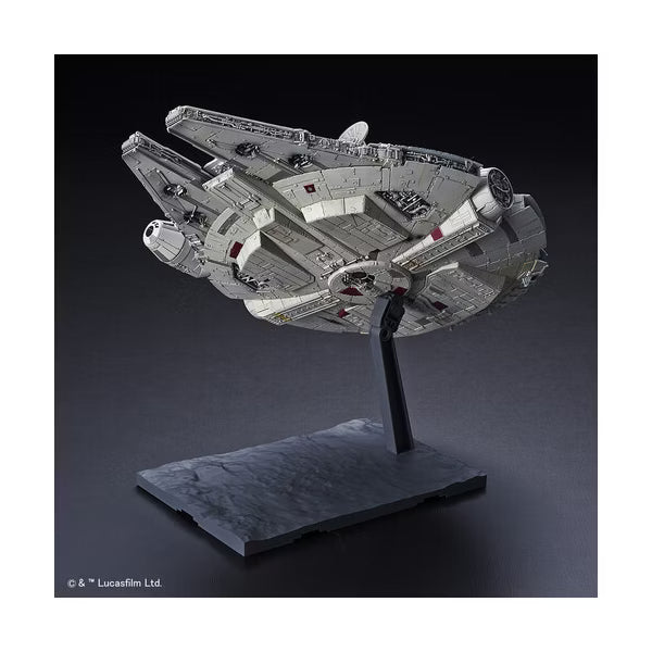 Bandai - Bandai Star Wars Millennium Falcon The Rise of Skywalker 1/144 Scale