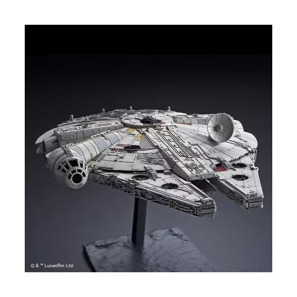 Bandai - Bandai Star Wars Millennium Falcon The Rise of Skywalker 1/144 Scale